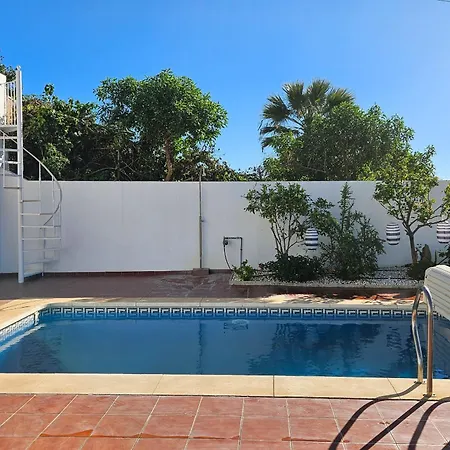 Three Bedroom With Private Pool In Torreblanca *