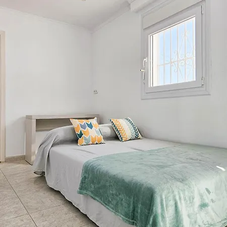 ヴィラ Three Bedroom With Private Pool In Torreblanca *
