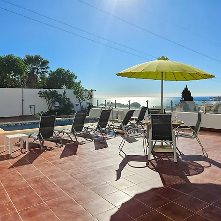 Three Bedroom With Private Pool In Torreblanca ヴィラ *